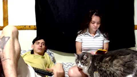 Snapshot of miahells chatting on December 4, 7:11 pm Mia Sam online show from December 4, 7:11 pm