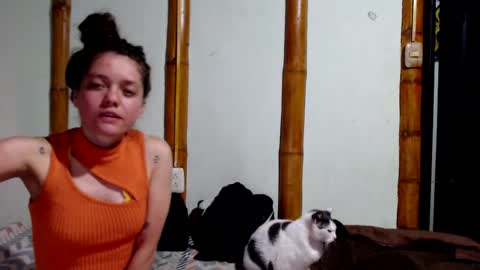 Snapshot of miahells chatting on January 11, 8:25 pm Mia Sam online show from January 11, 8:25 pm