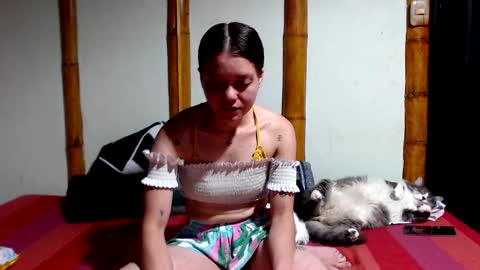 Snapshot of miahells chatting on February 9, 10:36 pm Mia Sam online show from February 9, 10:36 pm