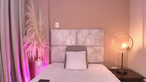 miahertz online show from January 14, 12:49 am