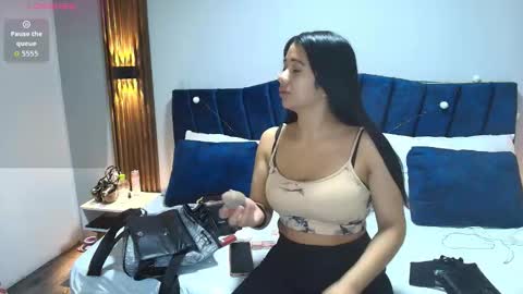 MIA HOTMEZ online show from October 5, 11:41 am