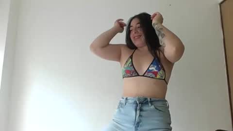 miakimky online show from October 9, 5:33 pm