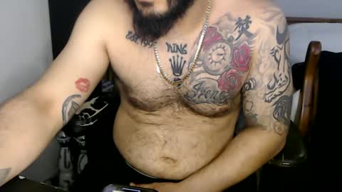 Snapshot of miaking chatting on January 16, 4:28 am Mark online show from January 16, 4:28 am