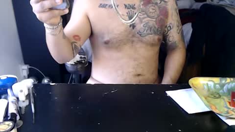 Mark online show from November 13, 6:29 pm