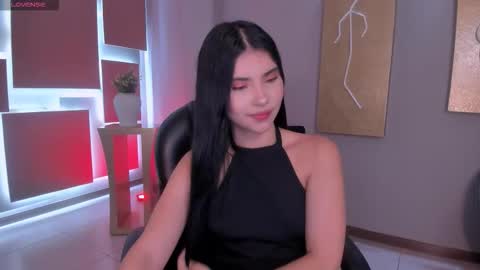 Call me Mia  online show from September 27, 7:30 pm