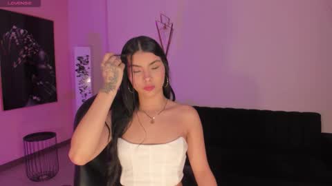 Call me Mia  online show from December 18, 11:16 am