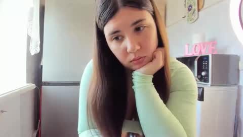 Snapshot of miamarrone chatting on May 3, 7:36 am MiaMarrone online show from May 3, 7:36 am