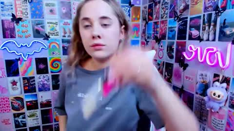 Snapshot of miamilas chatting on March 16, 2:43 pm miamilas online show from March 16, 2:43 pm