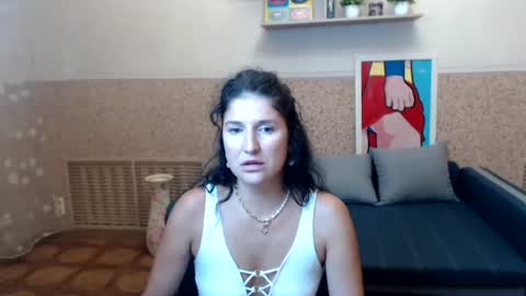 Alianna online show from July 8, 11:26 am