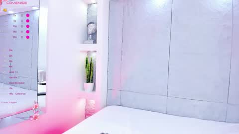 Mia Mistrex online show from October 23, 4:23 am