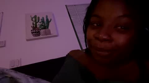 Snapshot of miamiworld chatting on January 7, 11:45 pm MiamiWorld online show from January 7, 11:45 pm