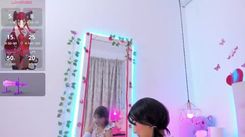 mia online show from June 1, 12:18 pm