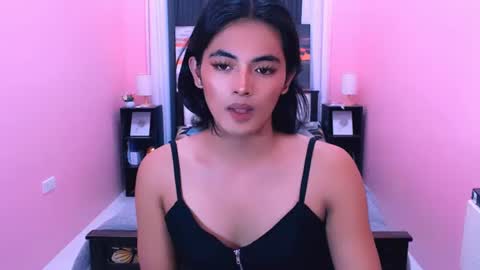 Snapshot of miamoreamara69 chatting on June 18, 5:41 am miamoreamara69 online show from June 18, 5:41 am