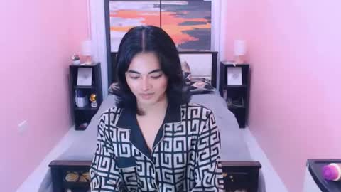Snapshot of miamoreamara69 chatting on July 10, 11:07 pm miamoreamara69 online show from July 10, 11:07 pm