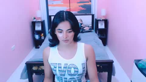 Snapshot of miamoreamara69 chatting on July 17, 8:46 pm miamoreamara69 online show from July 17, 8:46 pm