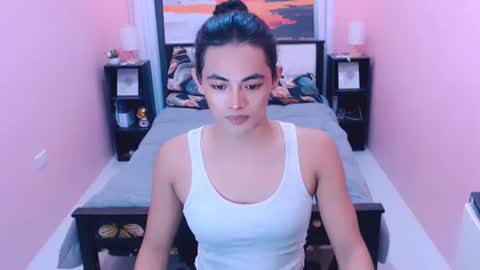 Snapshot of miamoreamara69 chatting on August 1, 10:41 pm miamoreamara69 online show from August 1, 10:41 pm