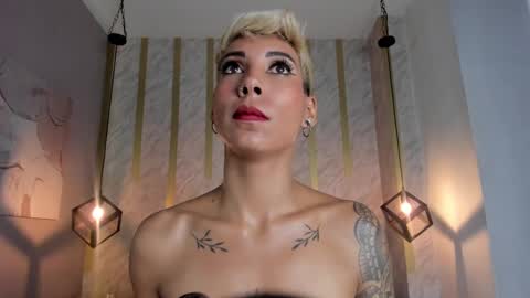 Mia Morgann online show from December 30, 5:44 pm