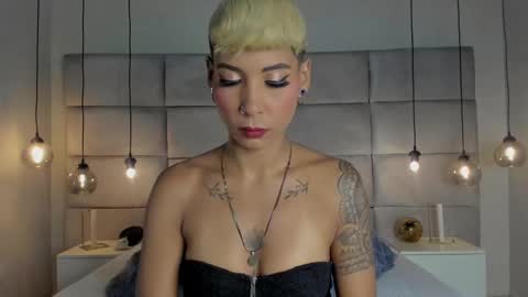 Mia Morgann online show from January 26, 12:01 pm