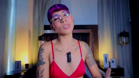 Mia Morgann online show from September 13, 1:11 pm