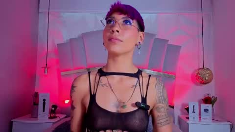 Mia Morgann online show from September 15, 4:07 pm