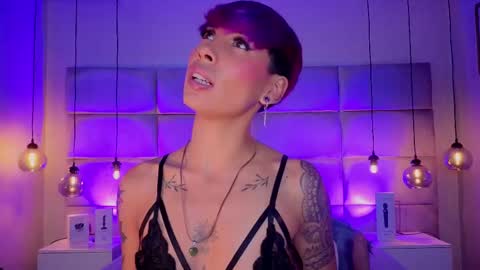 Mia Morgann online show from September 17, 12:40 pm