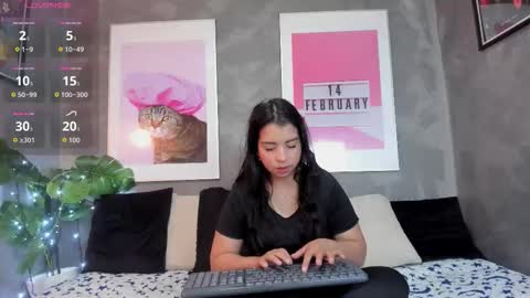 Mia online show from January 12, 7:52 pm