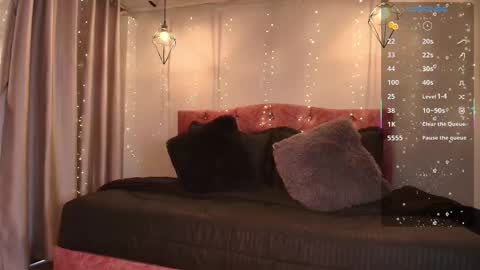 miaoconell online show from November 8, 9:13 pm