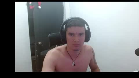 miaou_miaou online show from April 21, 12:45 am