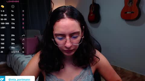 MIAPORTMANN online show from January 8, 11:54 am