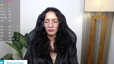 MIAPORTMANN online show from March 31, 9:21 am