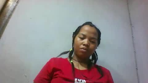 miarii online show from May 12, 4:42 am