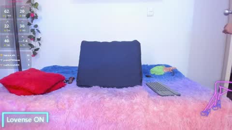 Mia Milf online show from March 27, 8:26 am