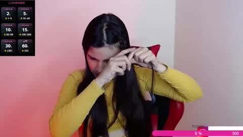 miarobinn_ online show from October 17, 12:19 pm