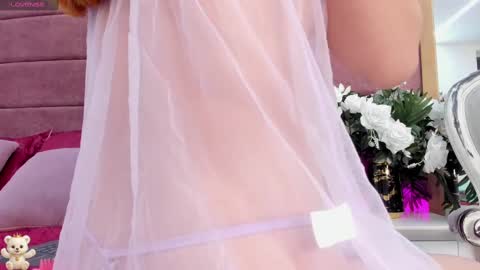 Mia Rouxx online show from October 21, 11:33 am