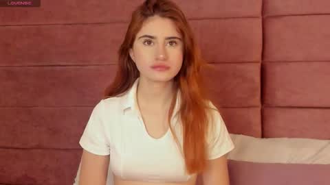 Mia Rouxx online show from November 12, 12:05 pm