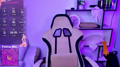 Mia  online show from November 24, 9:03 pm