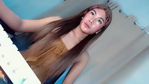 Snapshot of miasex980271 chatting on May 2, 9:36 am miasex980271 online show from May 2, 9:36 am