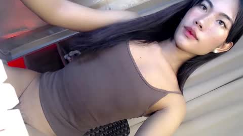 Snapshot of miasex980271 chatting on May 9, 6:51 am miasex980271 online show from May 9, 6:51 am