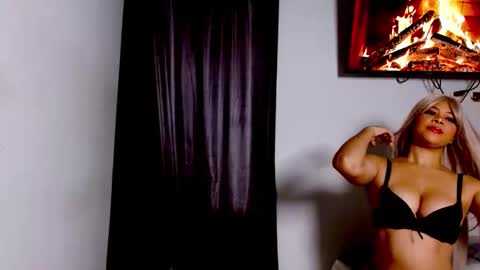 miasexy_latin online show from April 16, 9:10 am