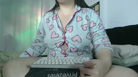 MiaSP online show from May 15, 11:12 pm