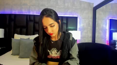 Mia Sweetth online show from February 3, 11:53 am