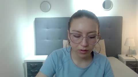 mia vega online show from January 9, 7:59 pm