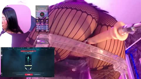 mia online show from January 5, 8:32 am