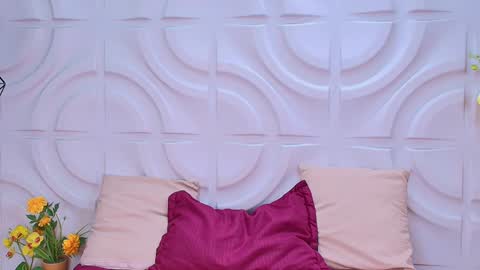 Mia online show from January 27, 5:47 am