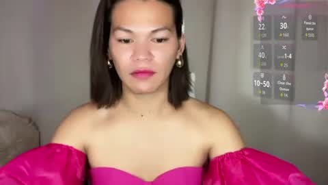 Snapshot of mica_babe chatting on November 27, 2:02 am I am Mica online show from November 27, 2:02 am