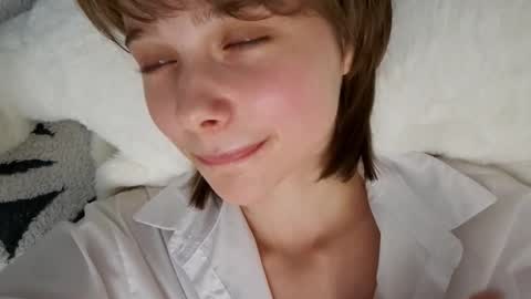 Luna online show from October 16, 5:25 pm