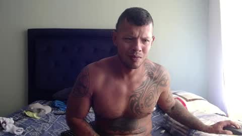 Michael Daviss online show from April 7, 8:20 pm