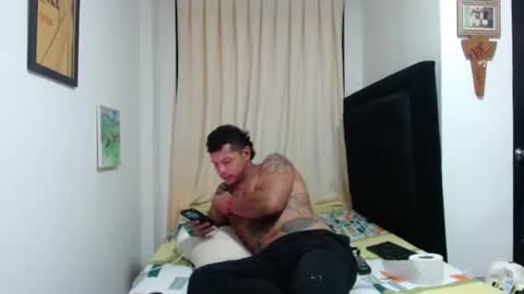 Snapshot of michael_daviss1 chatting on July 23, 12:57 am Michael Daviss online show from July 23, 12:57 am