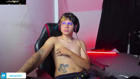 Snapshot of michael_kendall0 chatting on November 4, 11:48 pm michael independent model online show from November 4, 11:48 pm