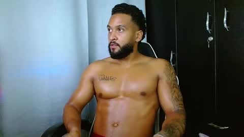 Snapshot of michael_maximo chatting on February 17, 7:16 am maximo online show from February 17, 7:16 am